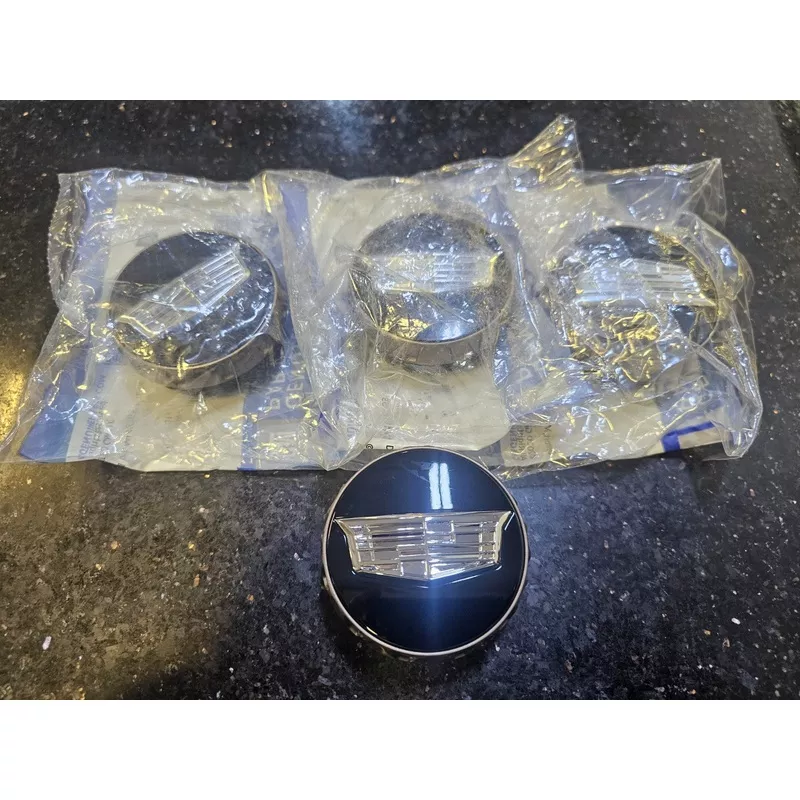 (4) Cadillac CT4 CT4-V CT5 CT5-V Lyriq XT4 XT5 OEM Center Cap 84718962 Bronze