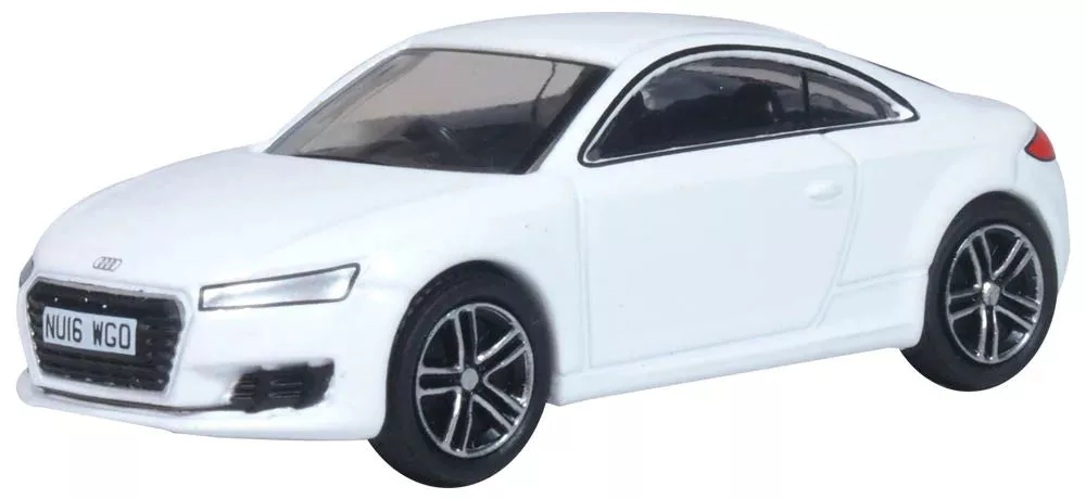 76TT001 Audi TT Coupe Glacier White