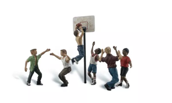 A2207 – Shootin’ Hoops (N Scale)