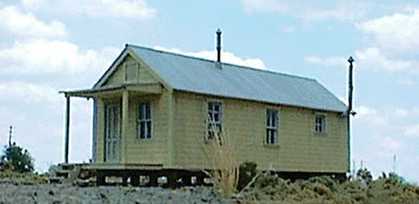 B.T.S. 27300 Goin' Home Series -- Shotgun House Type I - 2-5/16 x 7-1/8" HO Scale