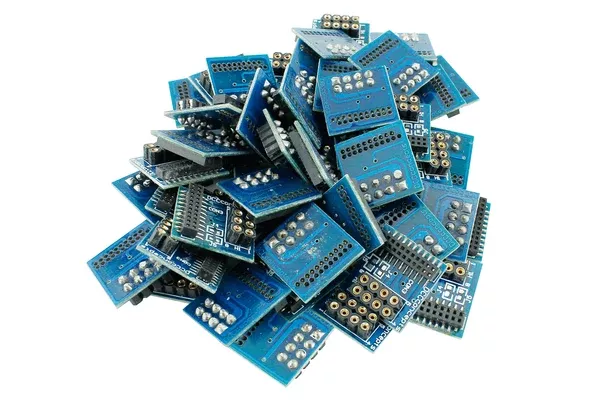 DCC Concepts DCC-218.6-50 – Decoder 21 to 8 Pin Adapter (50pc)