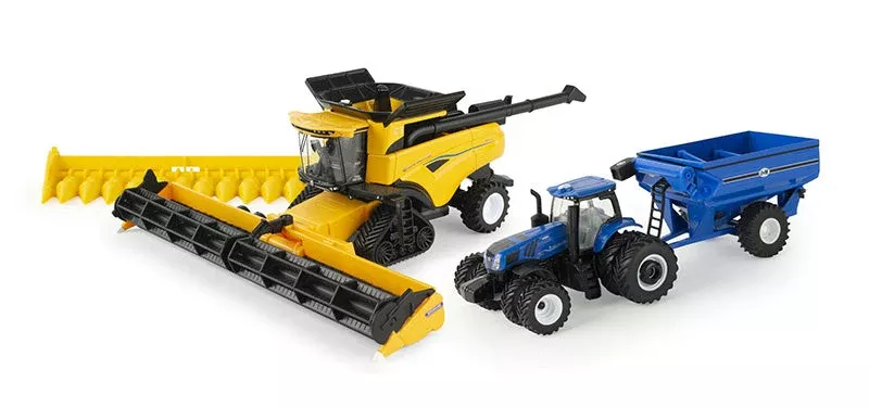 Ertl 13996 1/64 Scale New Holland Cr8.90 Smarttrax Combine Playset Playset Includes: