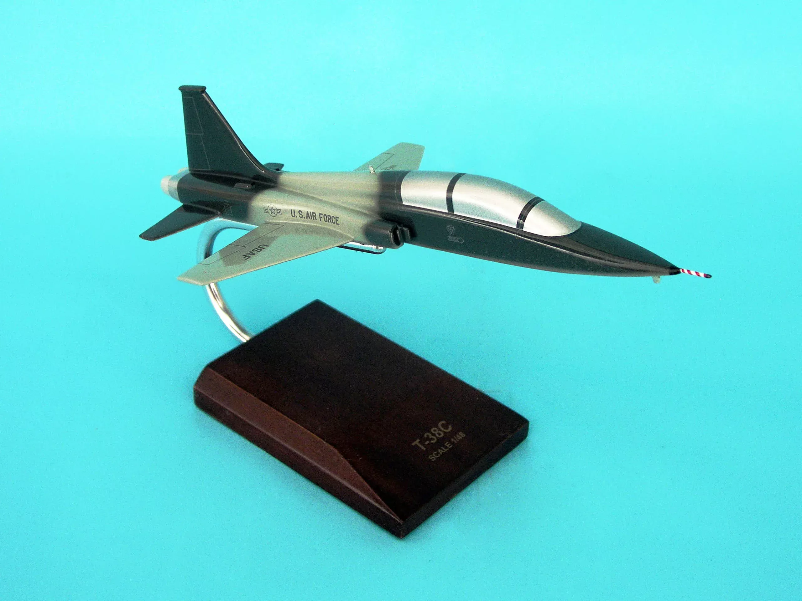 Executive Series B10048 Exec Ser T-38C Talon 1/48 (Ct382Tp)