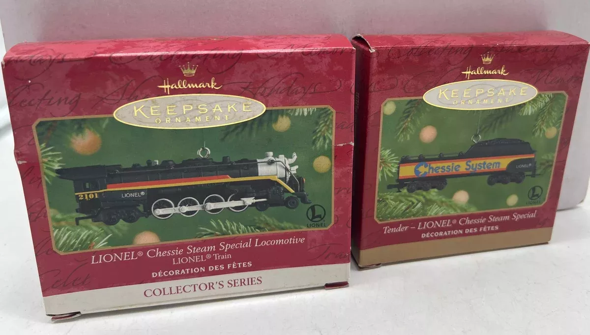 Hallmark Keepsake Lionel Chessie Steam Special Locomotive and Tender 2001 Ornament set Like New