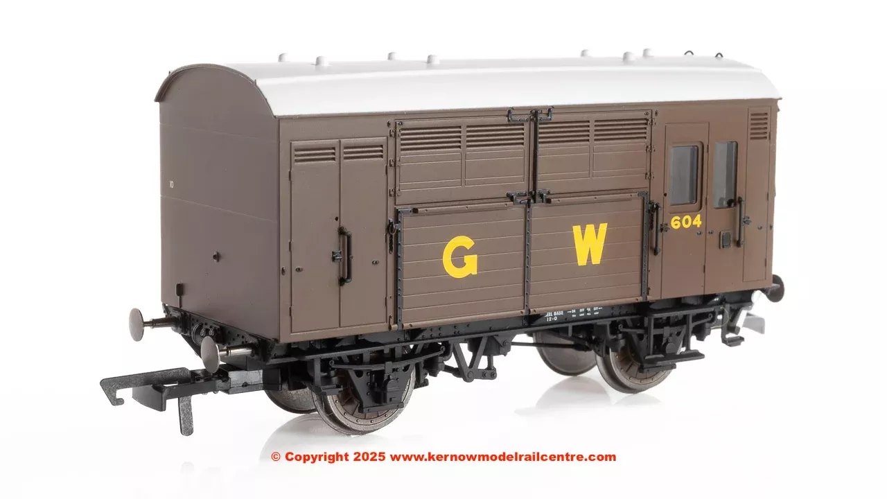 Hornby GWR Horse Box number 604 GW Brown - era 3