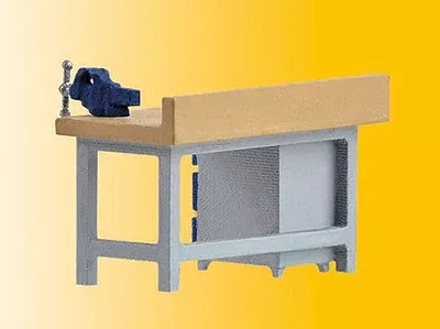 Kibri 38675 HO Scale Workbench – Assembled