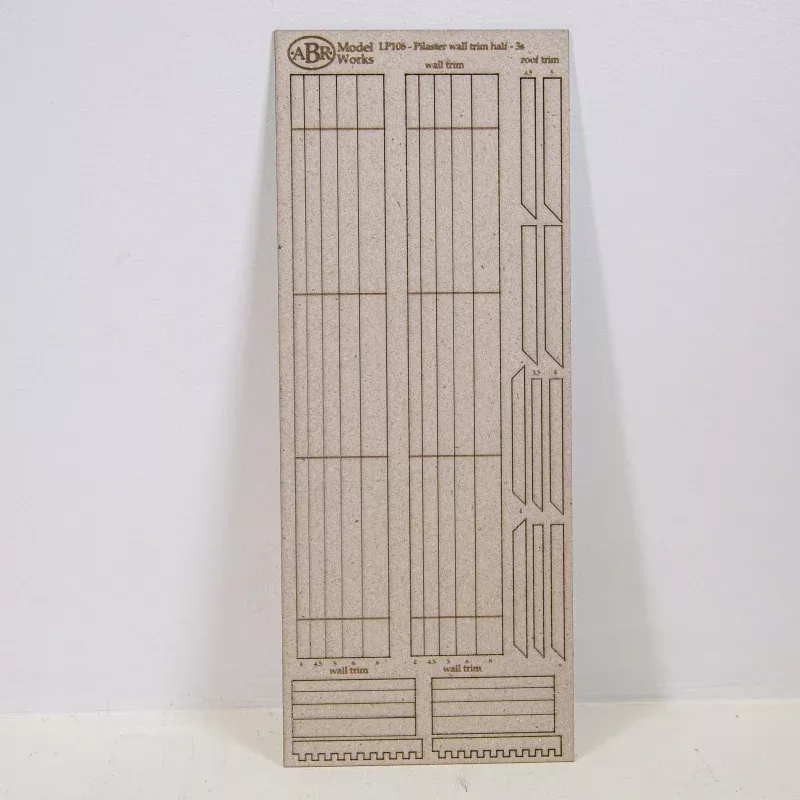 LP106 - HO Scale - Pilaster wall trim for a half-width panel, 3 storey