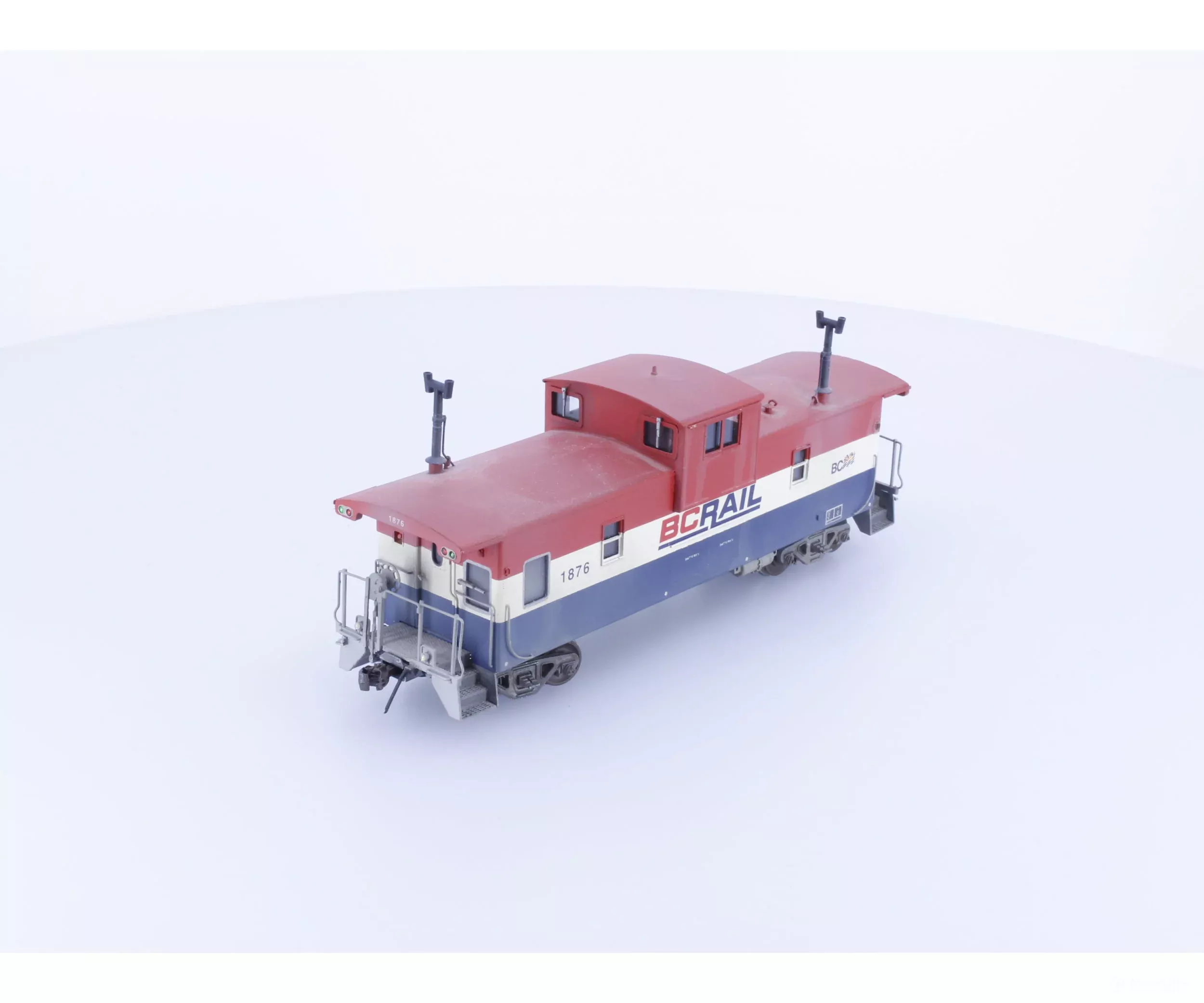 Overland 3862 HO Brass W-V Caboose Built 1973 Factory Painted and Weathered BC Rail (BCOL) 1876 (2nd Hand)