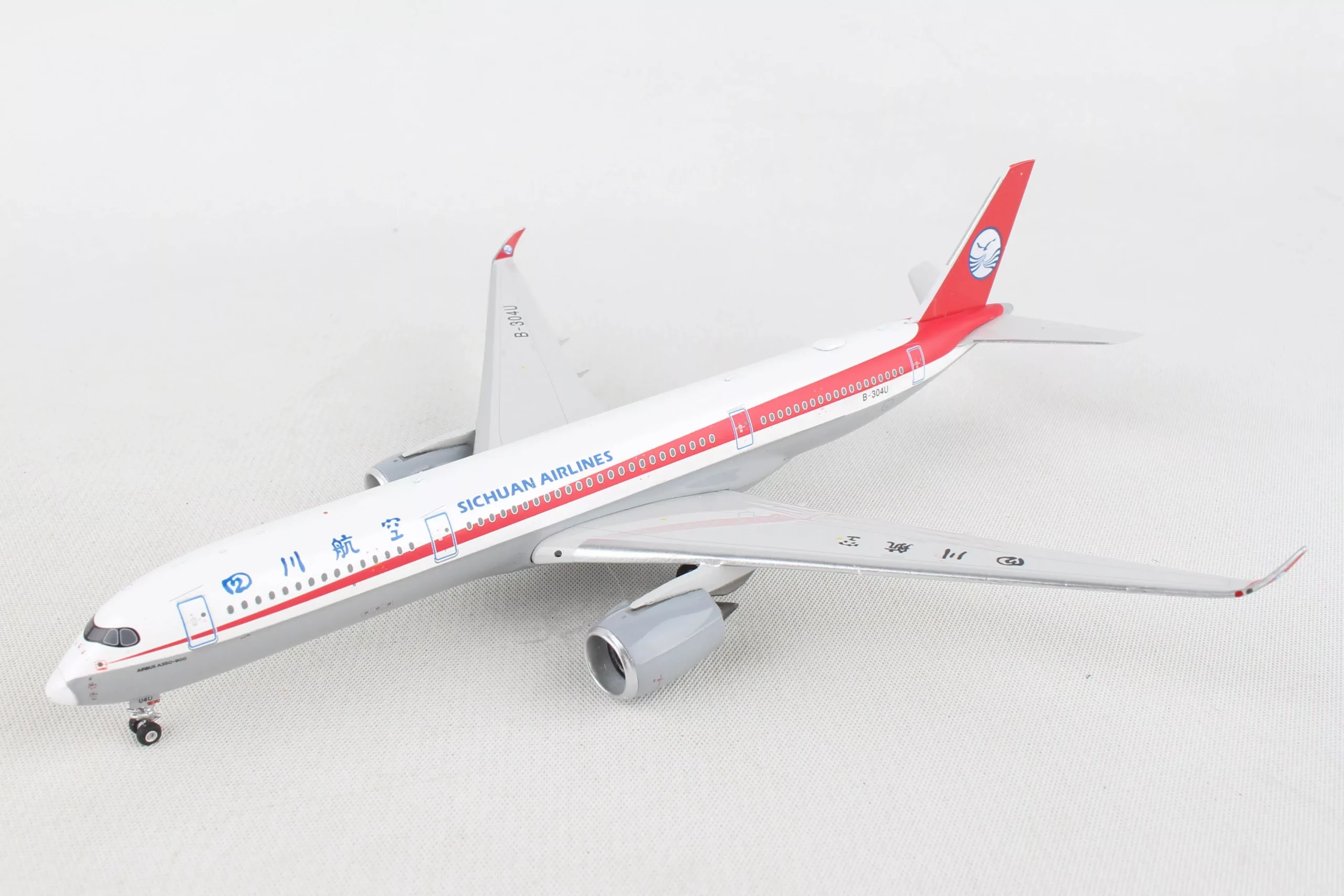 Phoenix Diecast PH1897 Sichuan A350-900 1/400 Reg#B-304U
