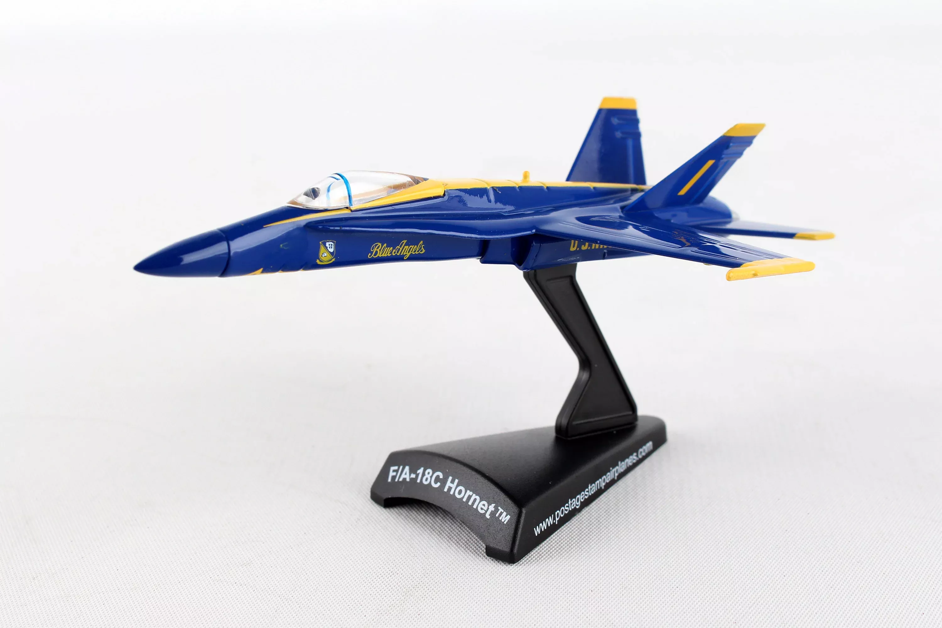 Planes PS5338-1 F/A-18C Hornet Blue Angels 1/150