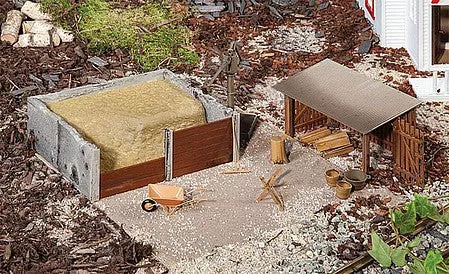 Pola 331743 G Scale Farm and Agricultural Details Set — Manure Pile, Pump, Woodpiles and More