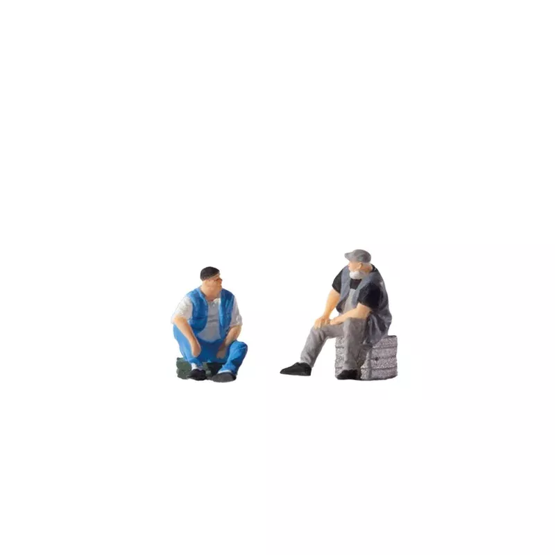 PR28289 Construction Workers (2) on a Break Figure Set