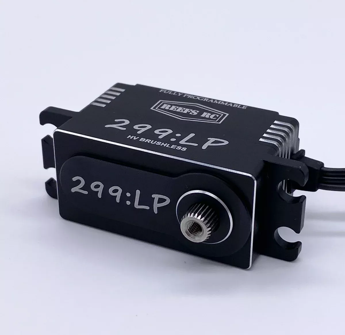 REEFS RC (24) 299LP Low Profile High Speed High Torque Servo