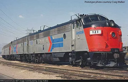 Walthers Proto 49512 HO Scale EMD FP7 – F7B Standard DC — Amtrak #113, 167 (Ex-SP, Phase I; Red, Platinum Mist, Black; Headless Arrow)
