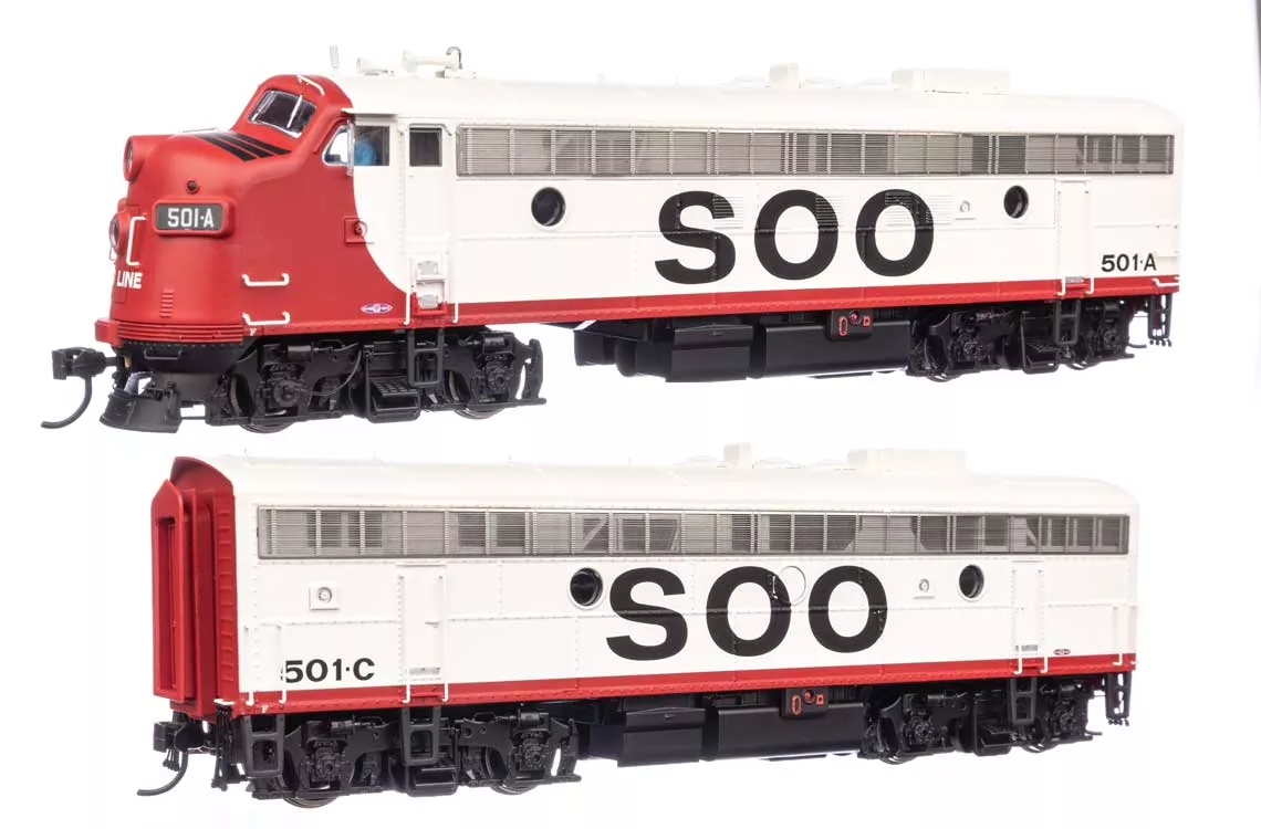 WalthersProto 49554 EMD FP7 & F7B Standard DC -- Soo Line #501A & 501C (white, red, black) HO Scale